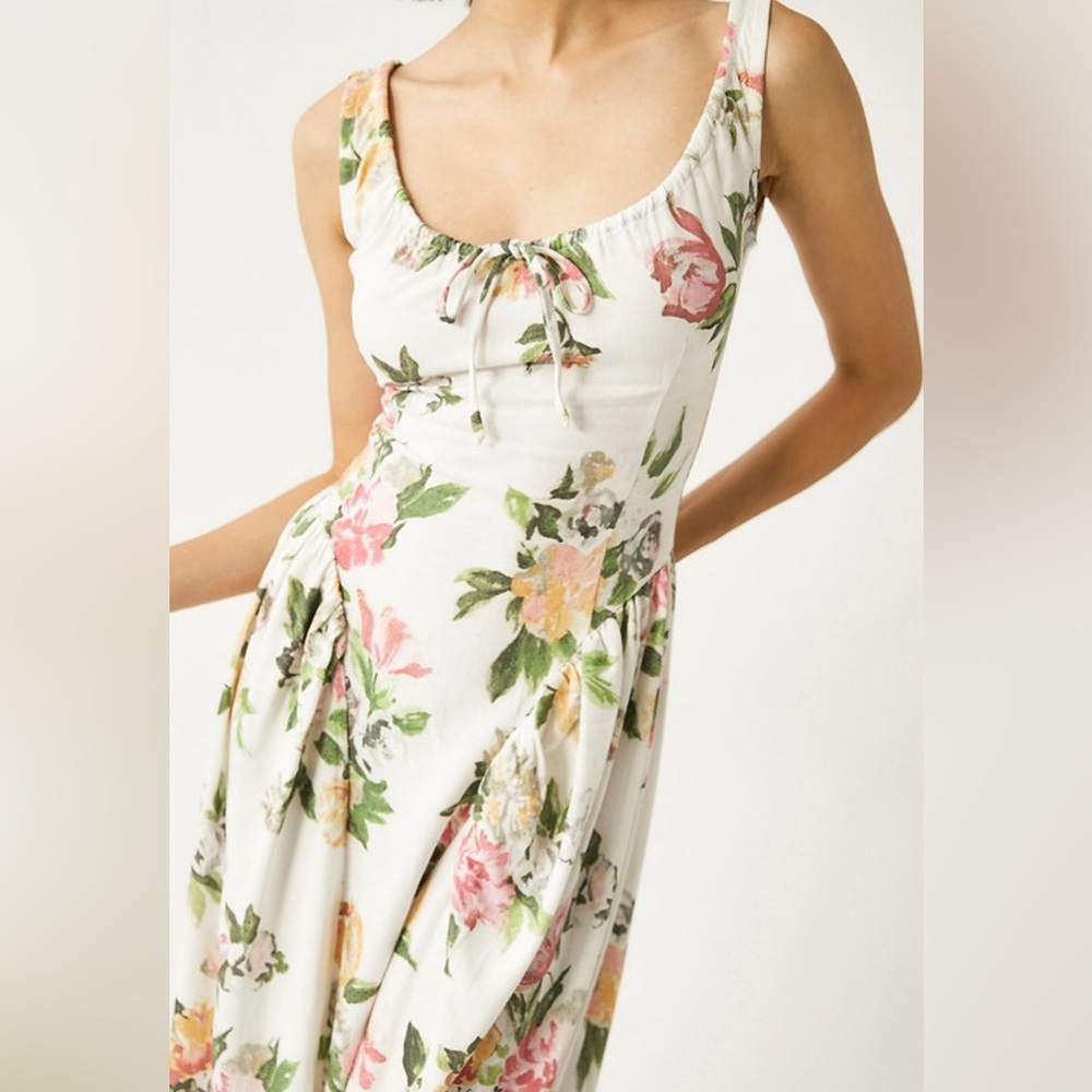 Tach Shisha Linen Floral Maxi Dress